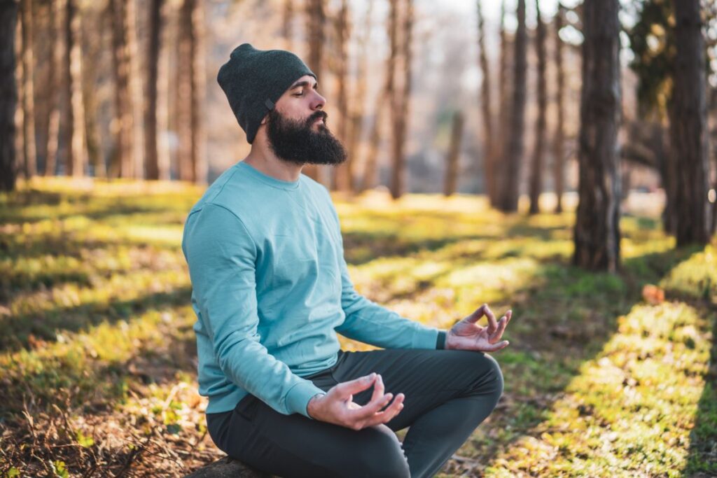 Retrouver la motivation après les fêtes : Méditation pour apaiser l’esprit et retrouver la concentration.